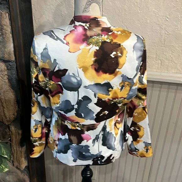Christopher & Banks Multicolor Floral Blazer - Picture 3 of 5